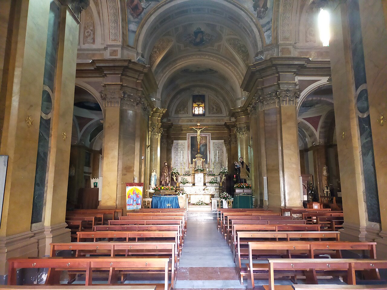 La chiesa di San Giovanni Battista La chiesa di San Giovanni Battista